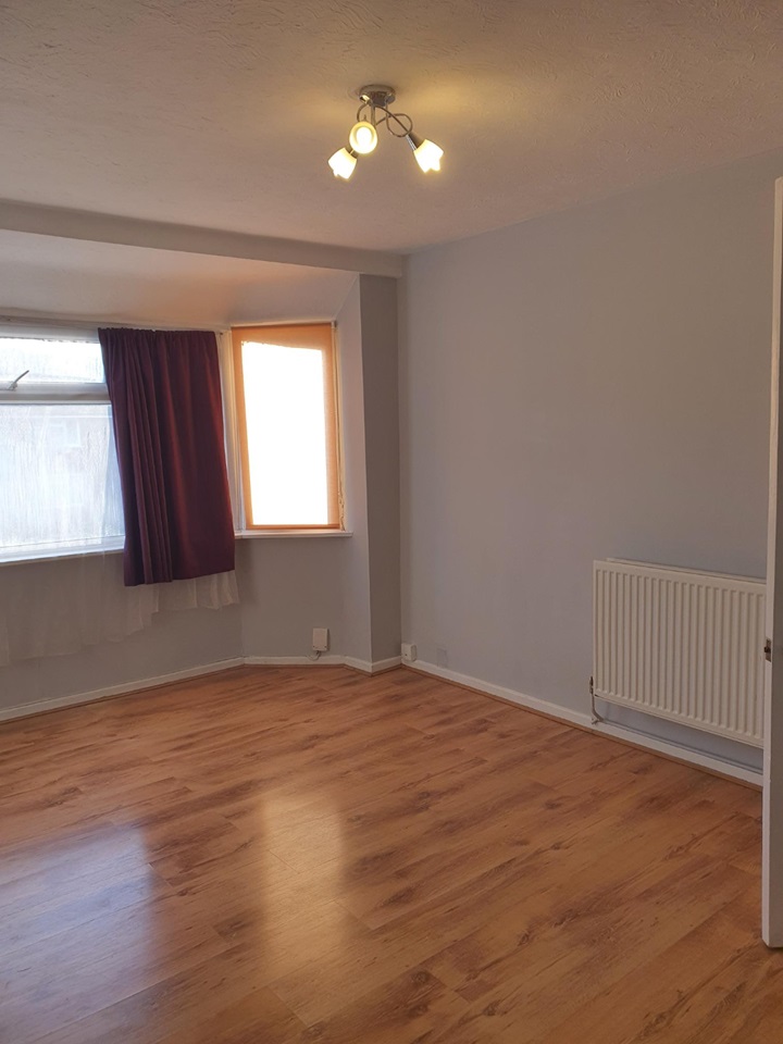 Tilehurst, Reading 2 Bed Amblecote Road, RG30 To Rent