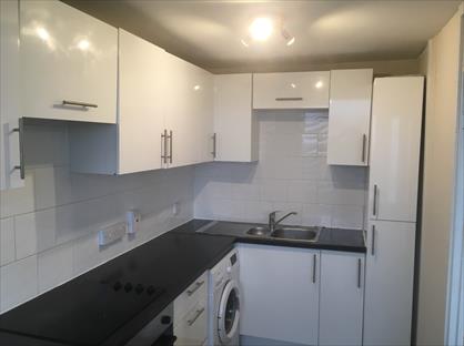 3 Bed Flat, Grange Vale, SM2