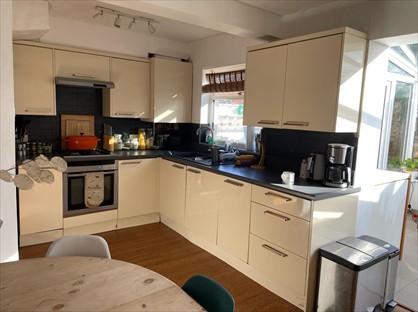 3 Bed Semi-Detached House, Leeds Road, LS29