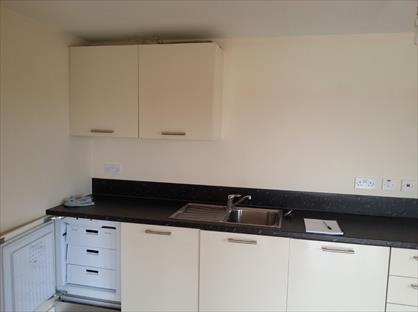 2 Bed Flat, Stewartby Avenue, PE7