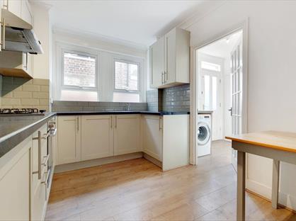 2 Bed Maisonette, Mersham Road, CR7