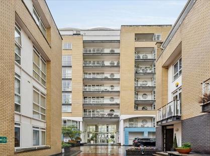 Room in a Shared Flat, Anchorage Point, E14