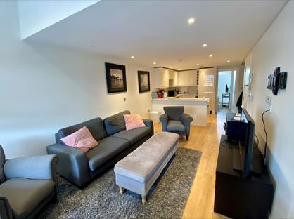 3 Bed Maisonette, Clapham Park Road, SW4