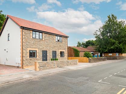 2 Bed Semi-Detached House, Court Road, BS15