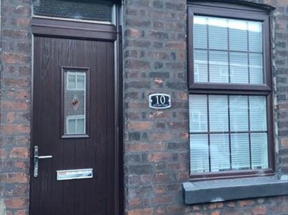 2 Bed Terraced House, Old Quay Street, WA7