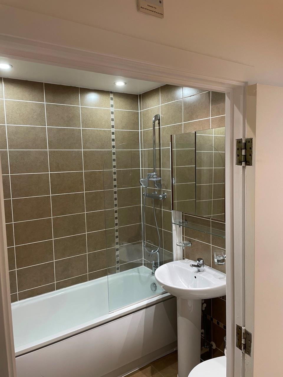 Kingston Upon Thames 1 Bed Flat, Buick House, KT2 To Rent Now for £