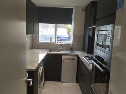 1 Bed Flat, Pleasaunce Court, SE9