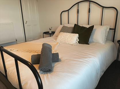 2 Bed Terraced House, Kirkby Street, LN5