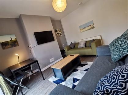 4 Bed Semi-Detached House, Roberts Avenue, ST5