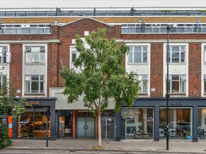 1 Bed Flat, Goswell Road, EC1V