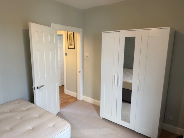 Additional image 6 of 2 Bed Flat, Stenhouse Crescent, EH11, N1 7GU