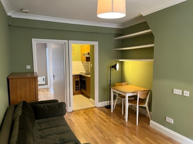 1 Bed Flat, Sheridan Building, WC2B, N1 7GU