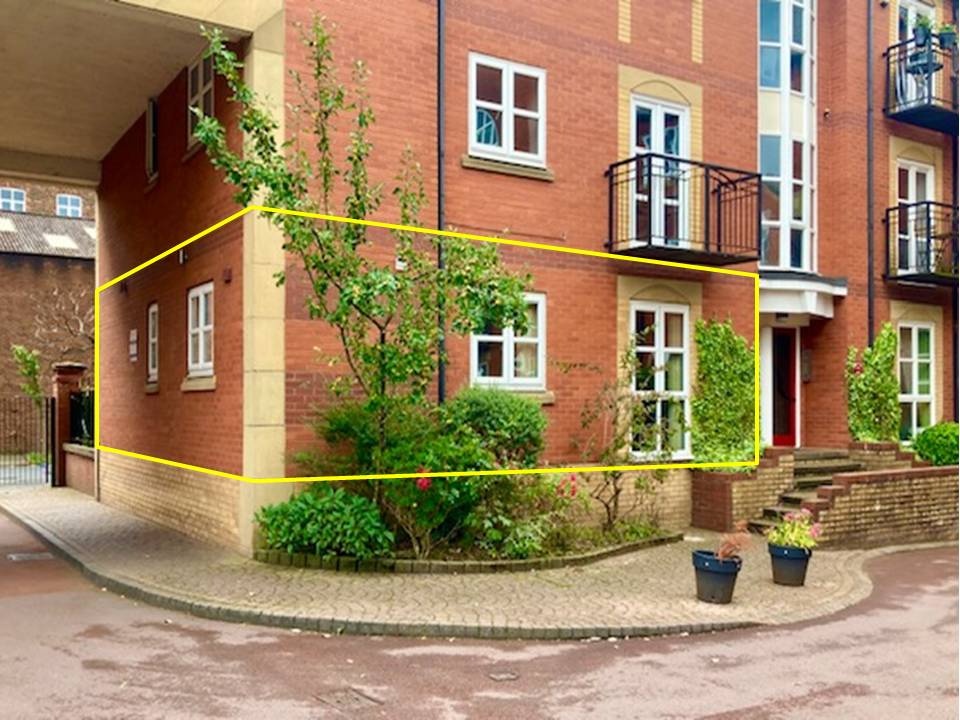 2 Bed Flat, Piccadilly Village, M1 photo 3
