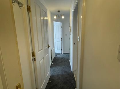 2 Bed Flat, Gogarloch Road, EH12