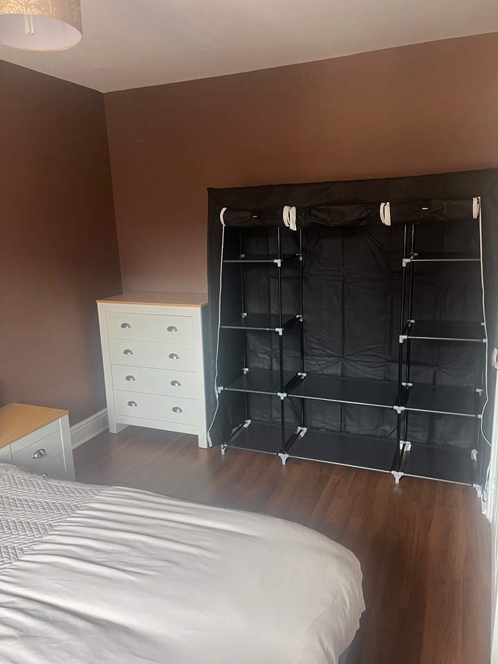 Basingstoke Room in a Shared House, Highpath Way, RG24 To Rent Now