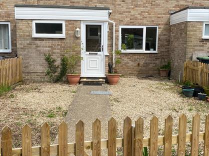 3 Bed Terraced House, Upper Gordon Road, BH23