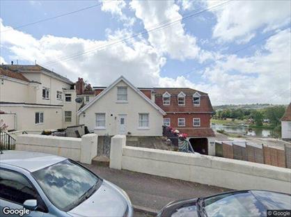 2 Bed Flat, Alta Vista Rd, TQ4