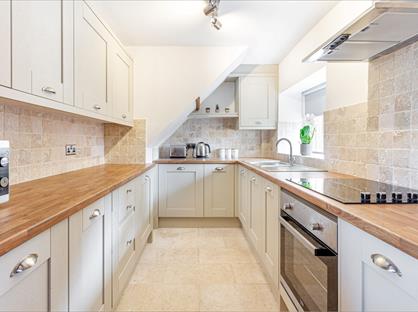 2 Bed Semi-Detached House, Holt Road, NR10