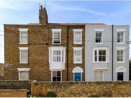 4 Bed Terraced House, Albion Place, CT9