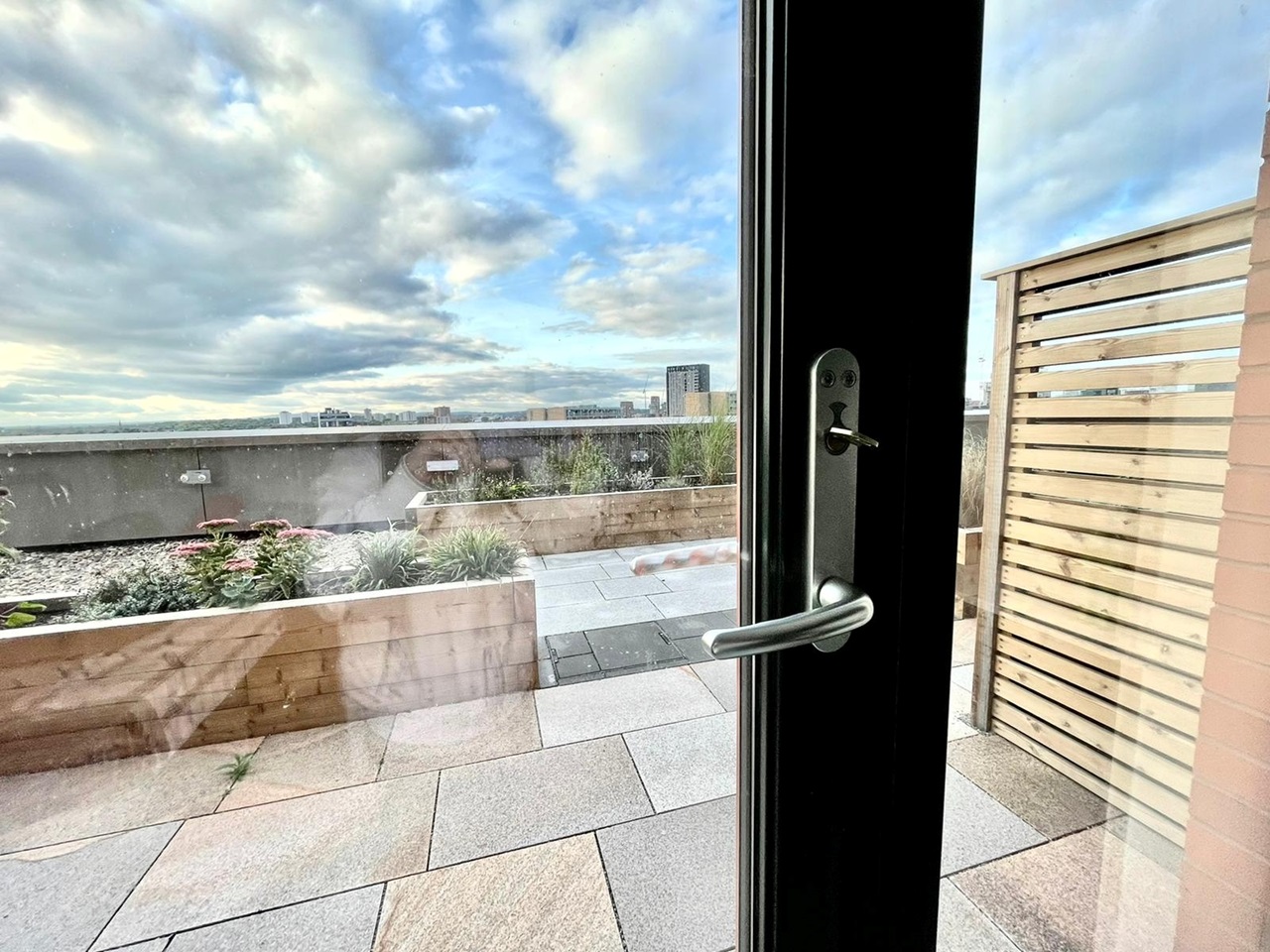 Additional image 5 of 3 Bed Flat, Spinners Way, M15, N1 7GU