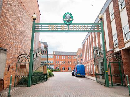 1 Bed Flat, Silvester Street, HU1