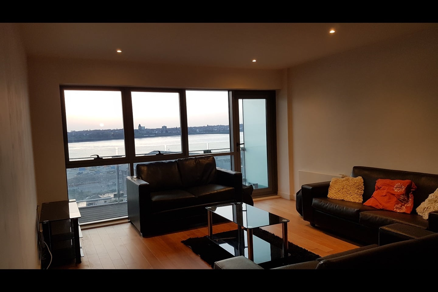 Additional image 3 of 2 Bed Flat, William Jessop Way, L3, N1 7GU