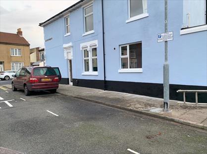 3 Bed End Terrace, Stamshaw Road, PO2