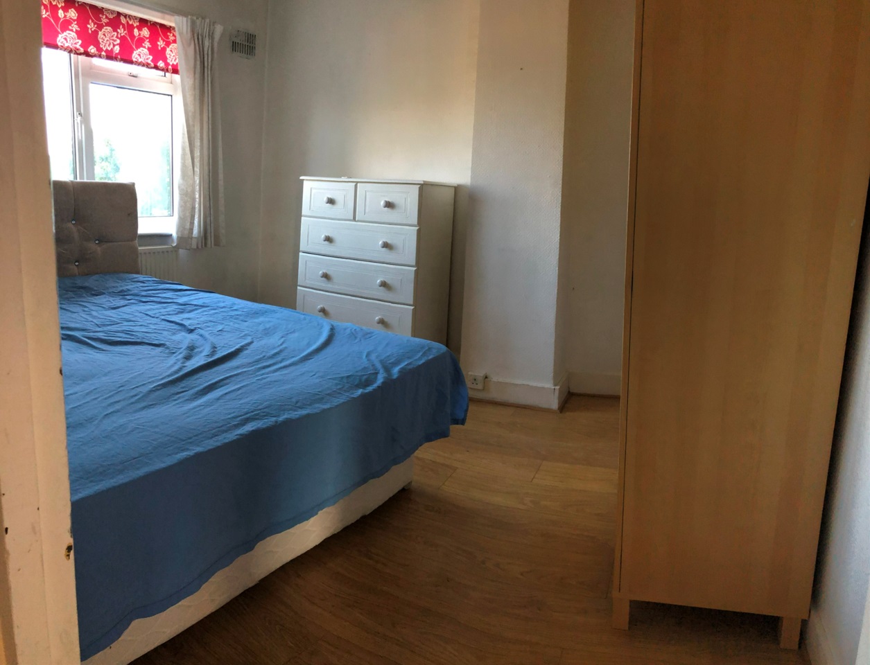 Edgware 3 Bed Terraced House, Abbots Road, HA8 To Rent Now for £