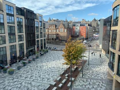 2 Bed Flat, Shoemakers Square, EH8
