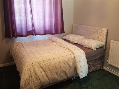 3 Bed Terraced House, Maydells, SS13