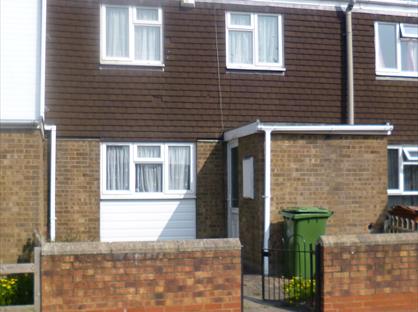 3 Bed Terraced House, Alder View, DN33