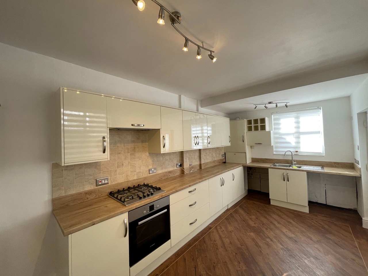 3 Bed Terraced House, Sylvania Road, L4