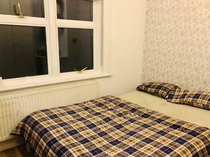 Room in a Shared House, Purley Knoll, CR8