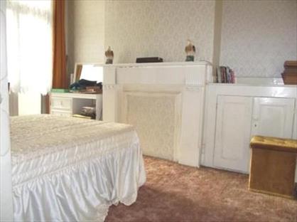 Room in a Shared House, The Avenue, N17