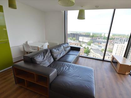 2 Bed Flat, Great Ancoats Street, M4