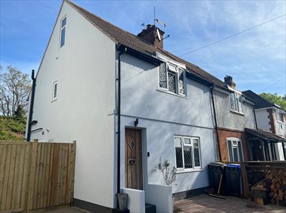 2 Bed Semi-Detached House, Lower Green Road, KT10