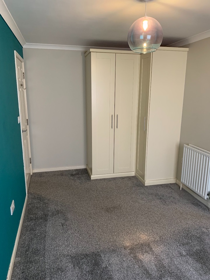 2 Bed Flat, Central Park, SO14 photo 5