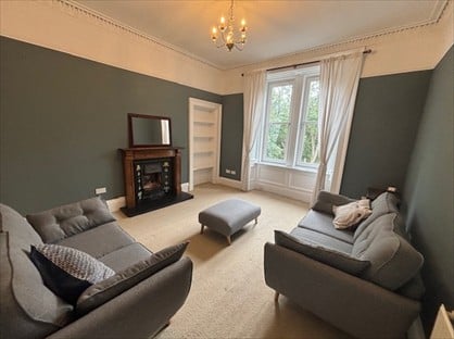 2 Bed Flat, Murieston Crescent, EH11