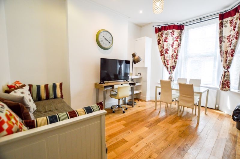 London 2 Bed Flat, Shirland Road, W9 To Rent Now for £2,275.00 p/m