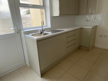 1 Bed Flat, Stonehouse, PL1
