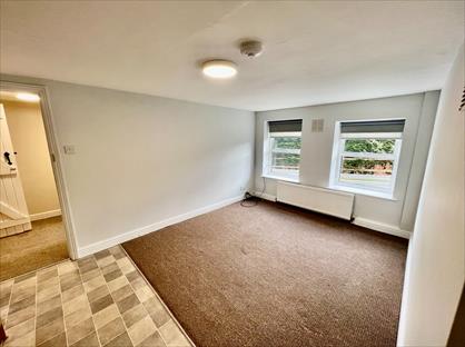 1 Bed Flat, Cowleigh Road, WR14