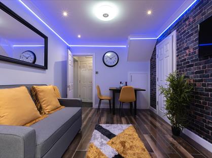 2 Bed Flat, Gables Lodge - Duplex, RG1