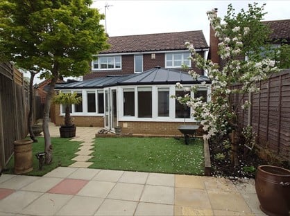 3 Bed Detached House, Tithebarn, MK43