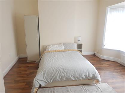 Room in a Shared House, Priory Road, L4