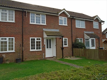 1 Bed Terraced House, Snowdon Close, BN23