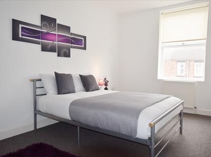 Room in a Shared Flat, The Queens, DN22
