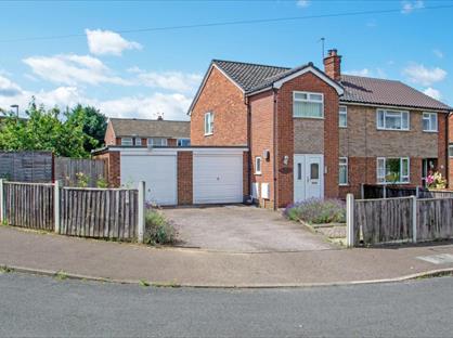 3 Bed Semi-Detached House, Ardney Rise, NR3