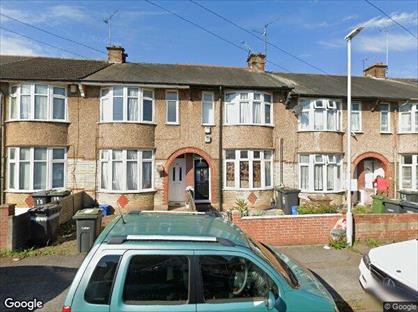 Room in a Shared House, St Monica Avenue, LU3