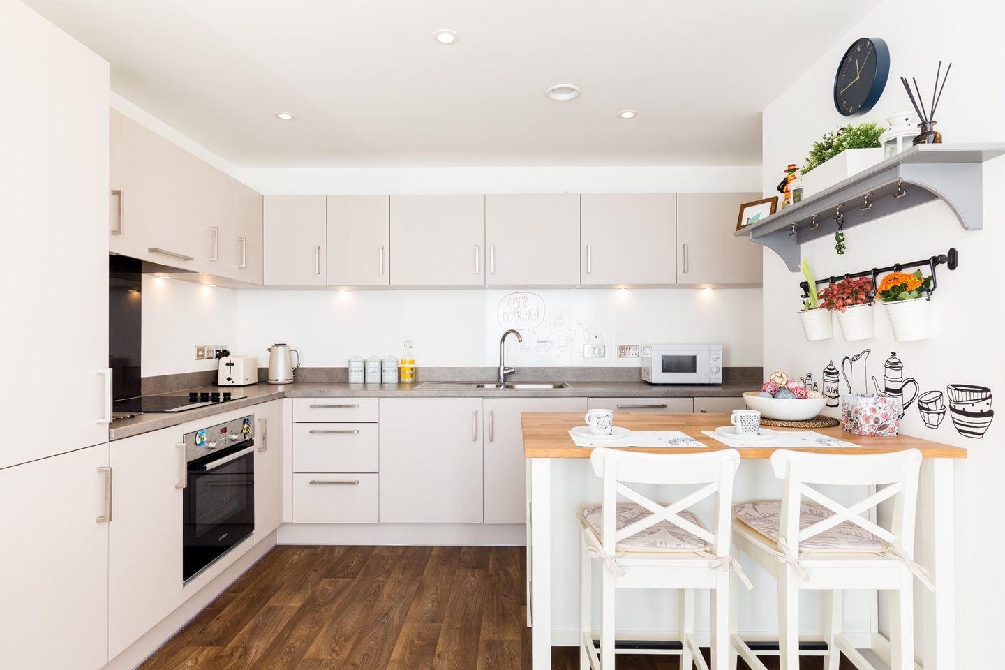 2 Bed Flat, Roosevelt, B15 photo 5