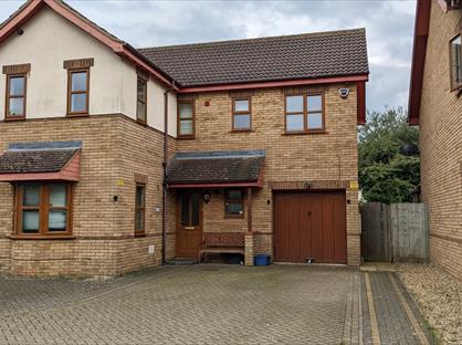 5 Bed Detached House, Pastern Place, MK14